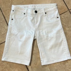 KUT FROM THE KLOTH CATHERINE JEANS NWOT